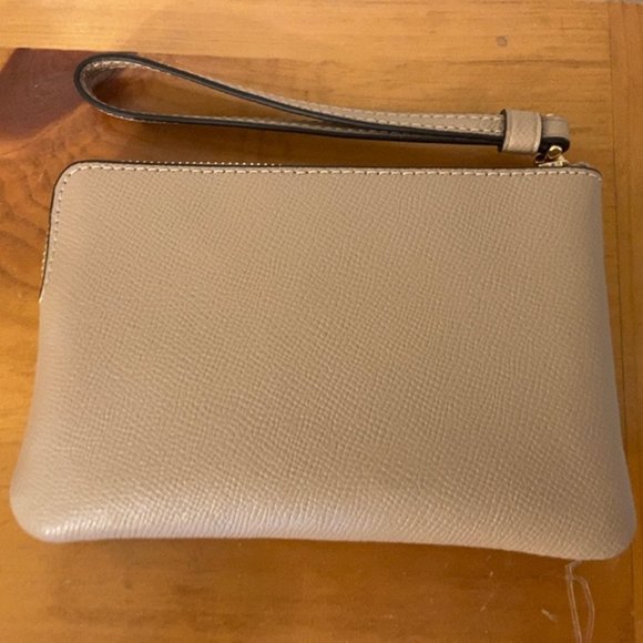 Coach Wallet - Picture 2 of 5